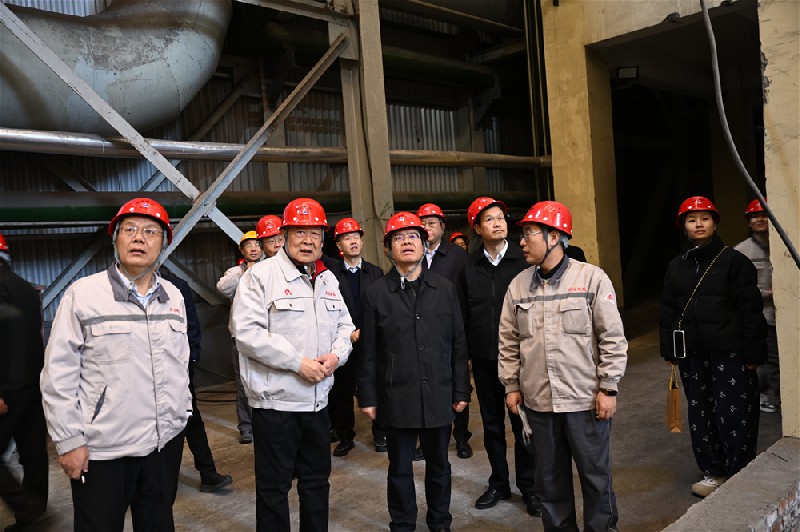莊建球深入濟鋼調(diào)研生態(tài)環(huán)保工作，聚焦綠色發(fā)展與企業(yè)效益“雙贏”